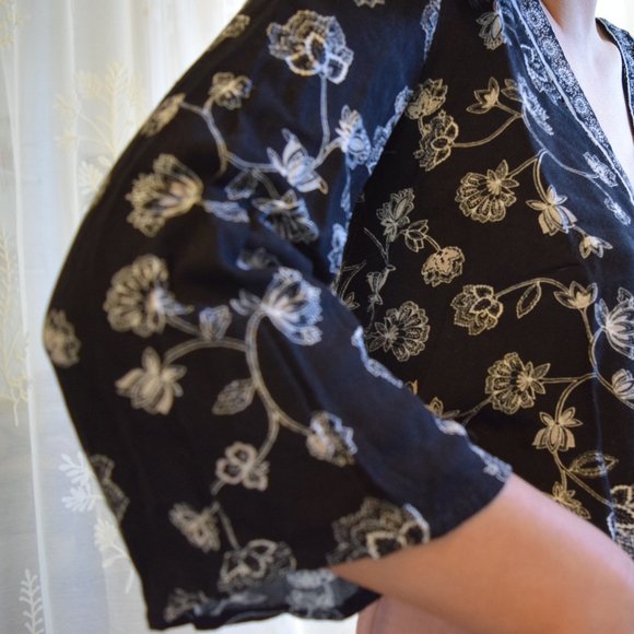 BOHO Cropped Top - Picture 4 of 6